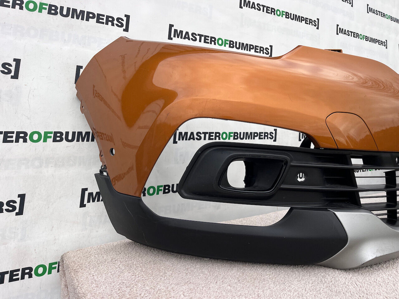 Renault Captur Signature Iconic Lift 2017-2019 Front Bumper 6 Pdc Genuine [r633]