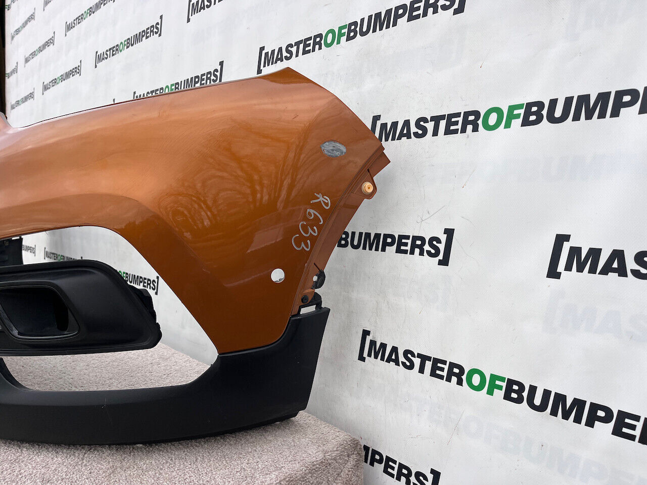 Renault Captur Signature Iconic Lift 2017-2019 Front Bumper 6 Pdc Genuine [r633]