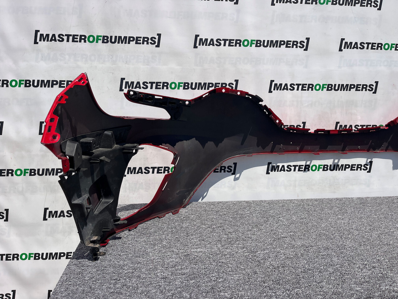 Renault Captur Dynamique Mk2 2020 - 2023 Front Bumper 4 Pdc Genuine [r643]