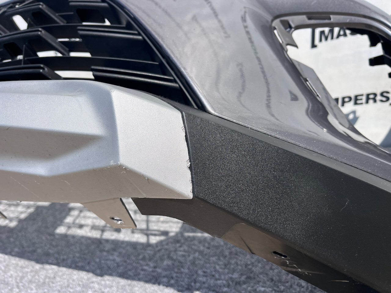 Renault Captur Dynamique Mk2 2020 - 2023 Front Bumper Genuine [r642]