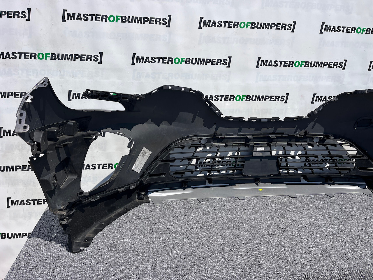 Renault Captur Dynamique Mk2 2020 - 2023 Front Bumper Genuine [r642]
