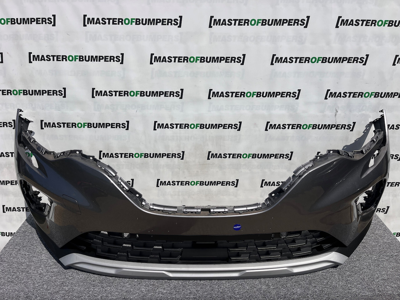 Renault Captur Dynamique Mk2 2020 - 2023 Front Bumper Genuine [r642]