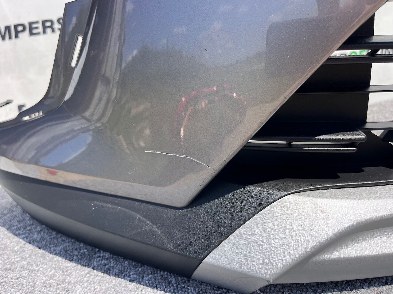 Renault Captur Dynamique Mk2 2020 - 2023 Front Bumper Genuine [r642]