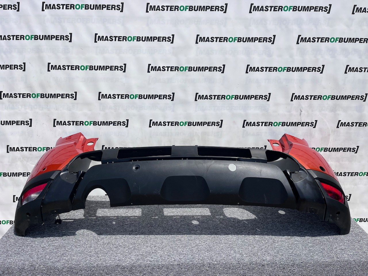 Dacia Duster Prestige Hatchback 2018-2023 Rear Bumper 4 Pdc Genuine [r646]