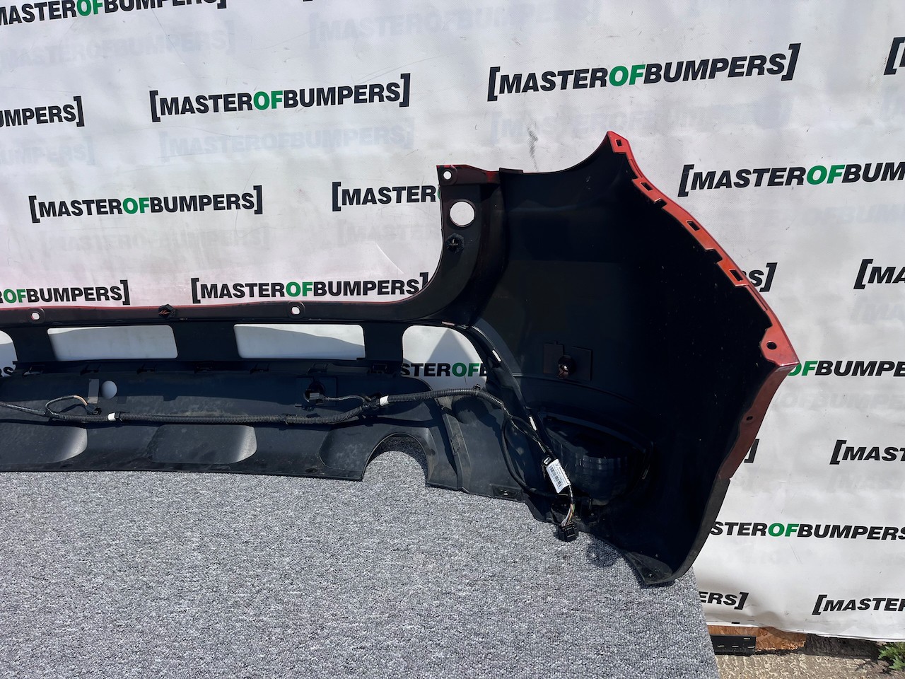 Dacia Duster Prestige Hatchback 2018-2023 Rear Bumper 4 Pdc Genuine [r646]