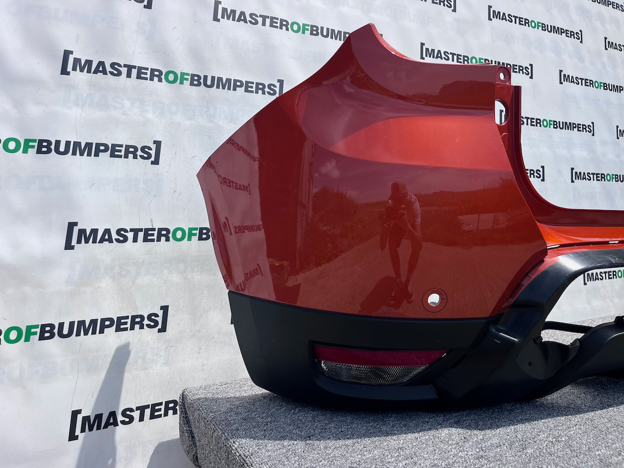 Dacia Duster Prestige Hatchback 2018-2023 Rear Bumper 4 Pdc Genuine [r646]