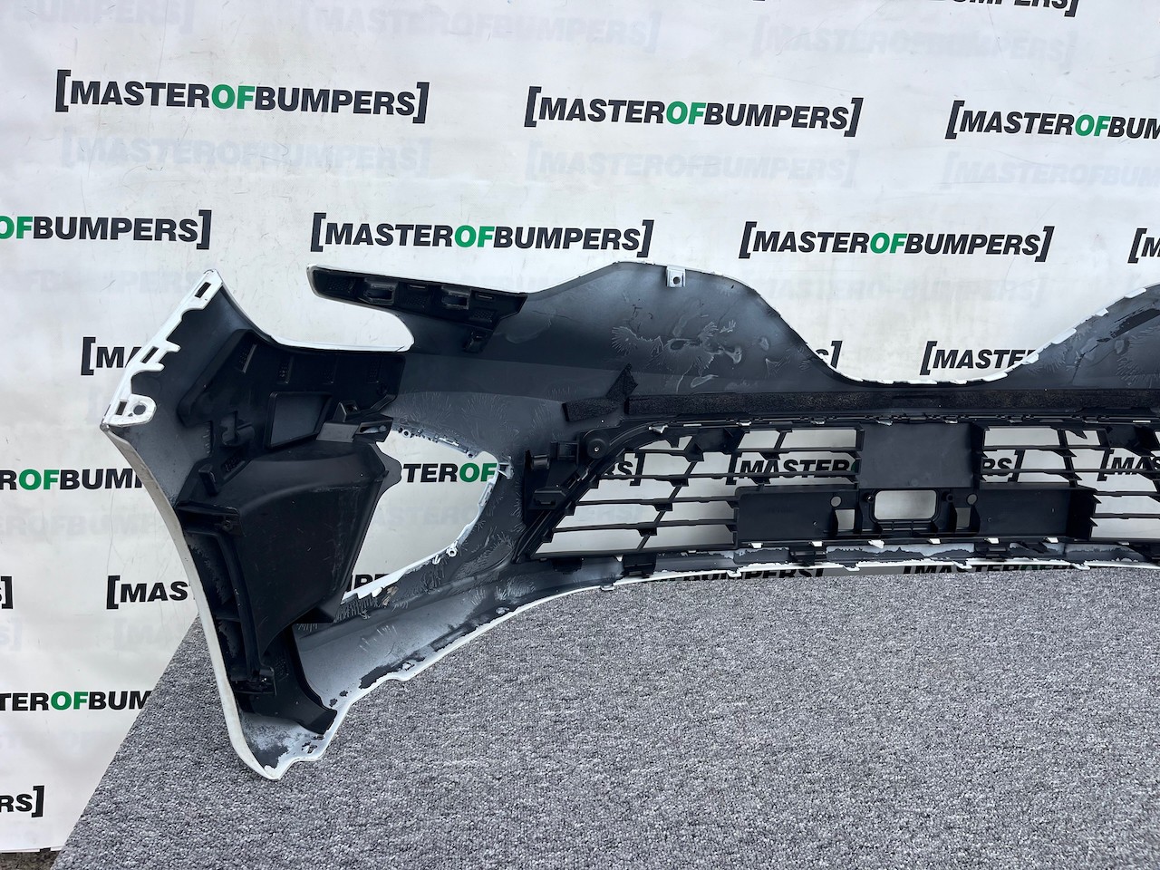 Renault Clio E-tech Hybrid Tce Mk5 Hatchba 2019-2022 Front Bumper Genuine [r651]