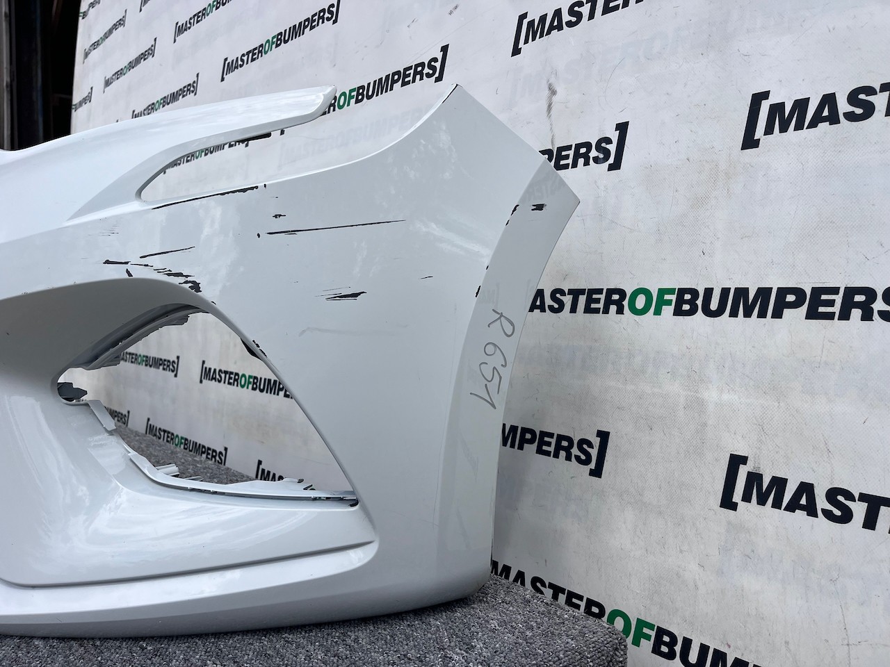 Renault Clio E-tech Hybrid Tce Mk5 Hatchba 2019-2022 Front Bumper Genuine [r651]