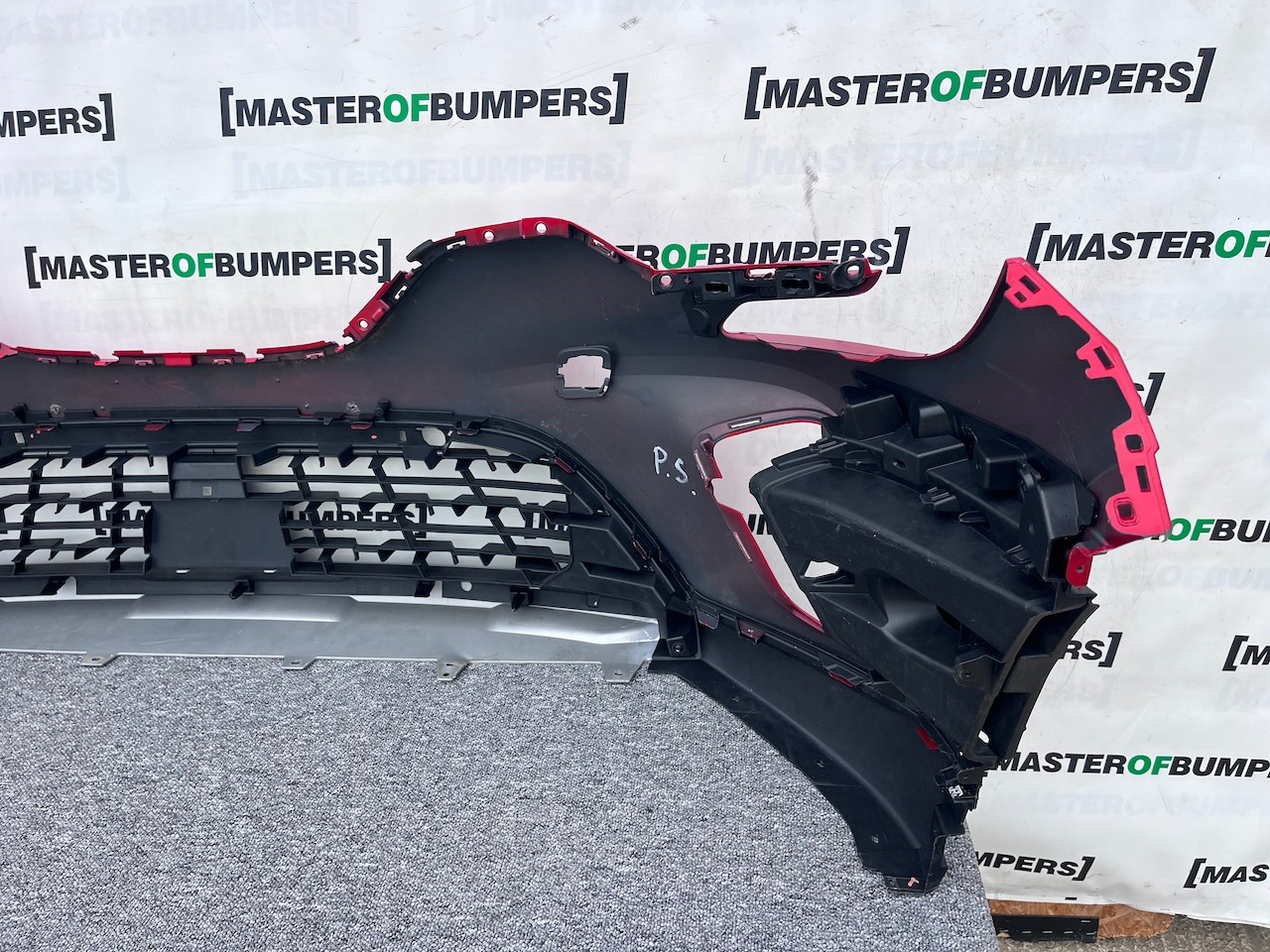 Renault Captur Edition Se Mk2 2020 - 2023 Front Bumper 4 Pdc Genuine [r654]