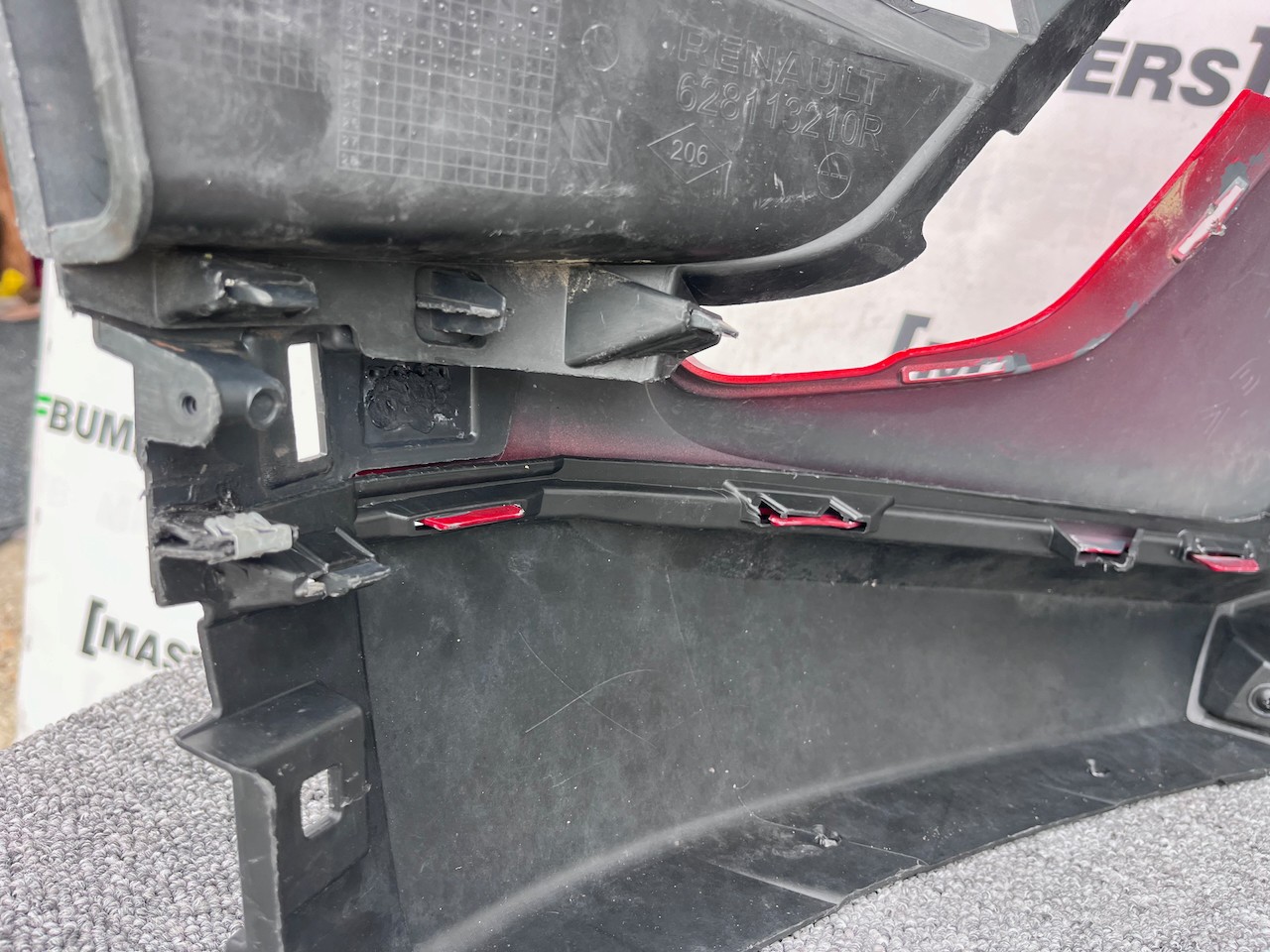 Renault Captur Edition Se Mk2 2020 - 2023 Front Bumper 4 Pdc Genuine [r654]