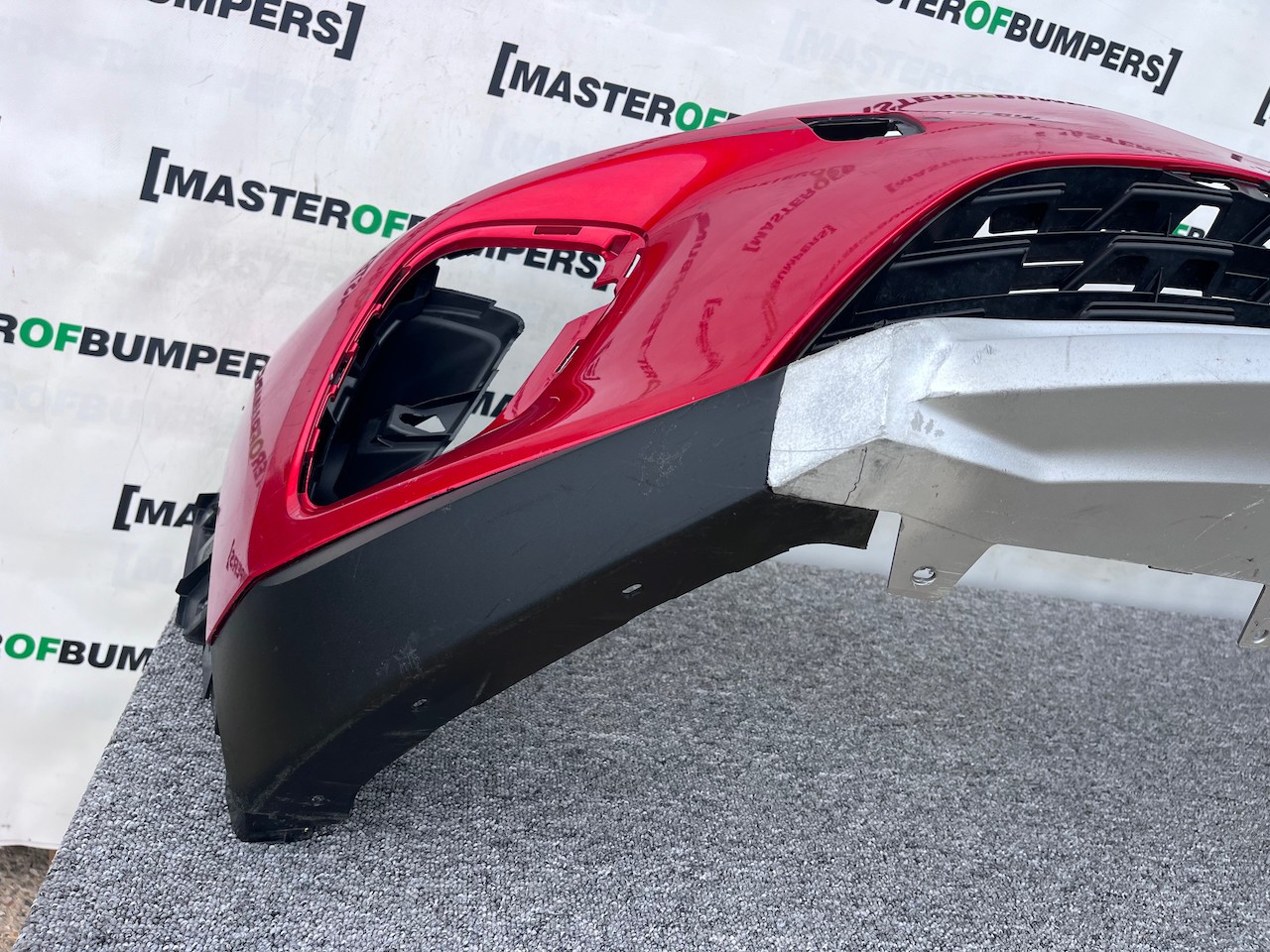 Renault Captur Edition Se Mk2 2020 - 2023 Front Bumper 4 Pdc Genuine [r656]