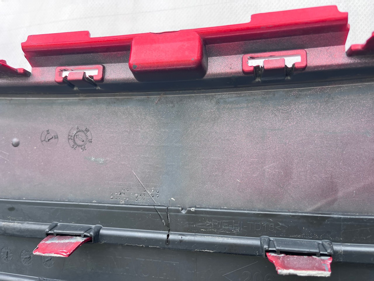 Renault Captur Edition Se Mk2 2020 - 2023 Front Bumper 4 Pdc Genuine [r656]