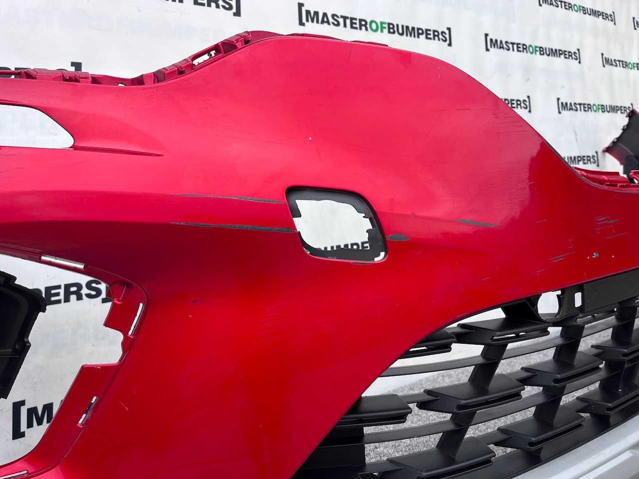 Renault Captur Edition Se Mk2 2020 - 2023 Front Bumper 4 Pdc Genuine [r656]