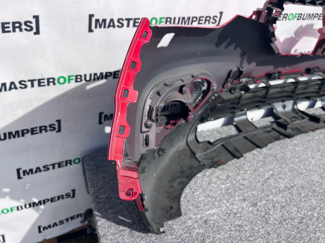 Renault Kadjar Iconic Tce 2019-2022 Front Bumper 6 Pdc + Jets Genuine [r523]