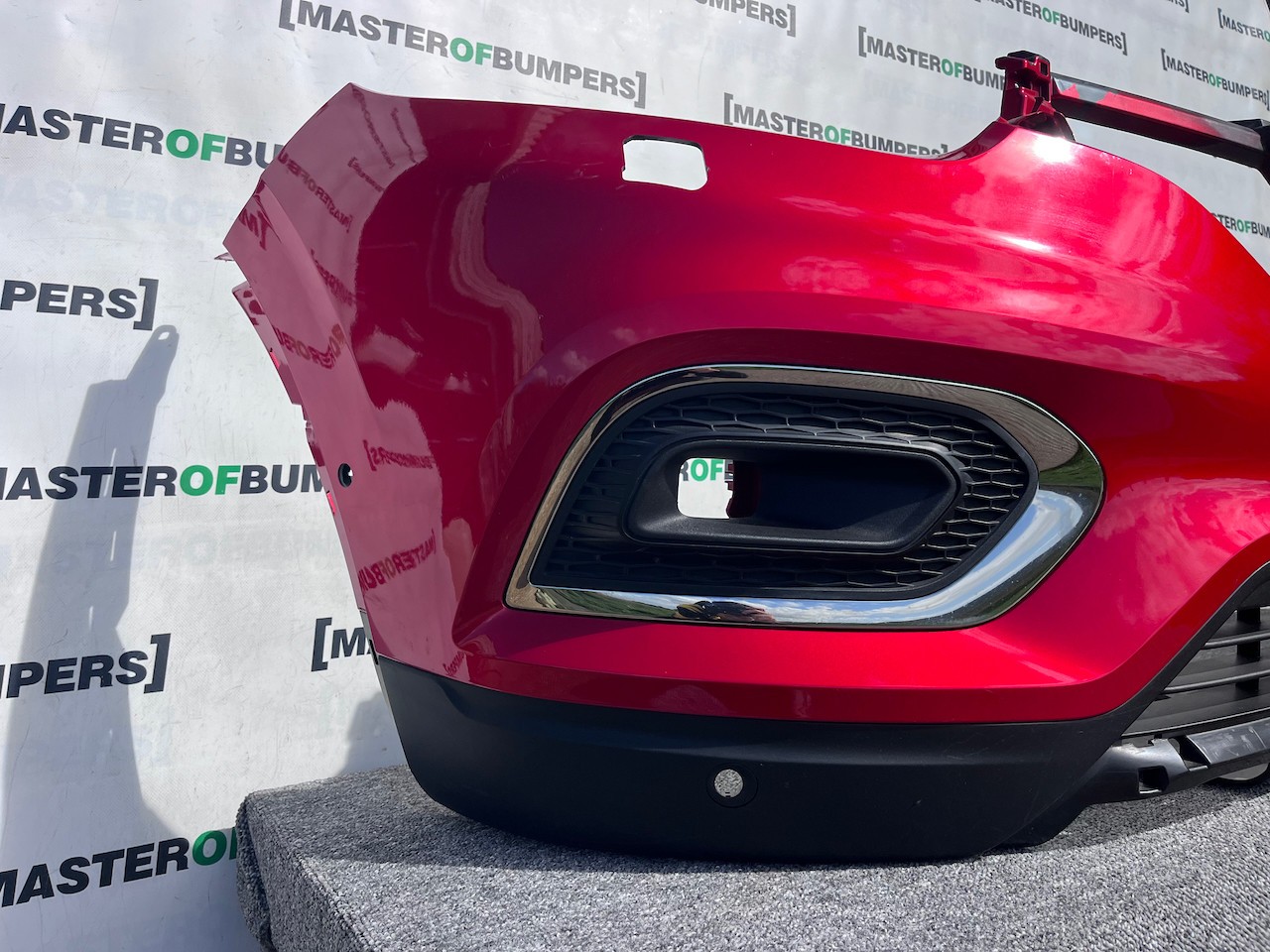 Renault Kadjar Iconic Tce 2019-2022 Front Bumper 6 Pdc + Jets Genuine [r523]