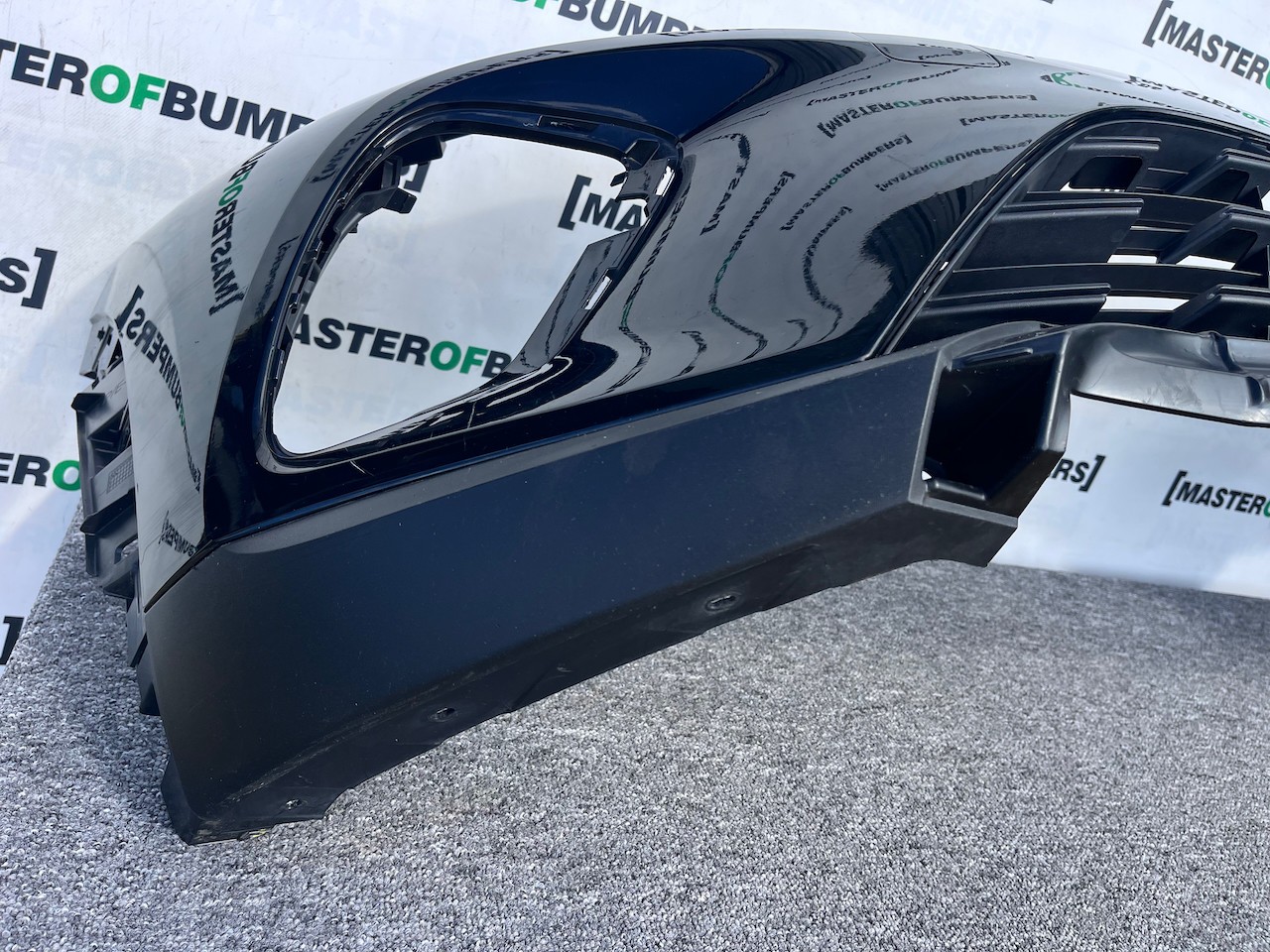 Renault Captur Dynamique Mk2 2020 - 2023 Front Bumper Genuine [r661]