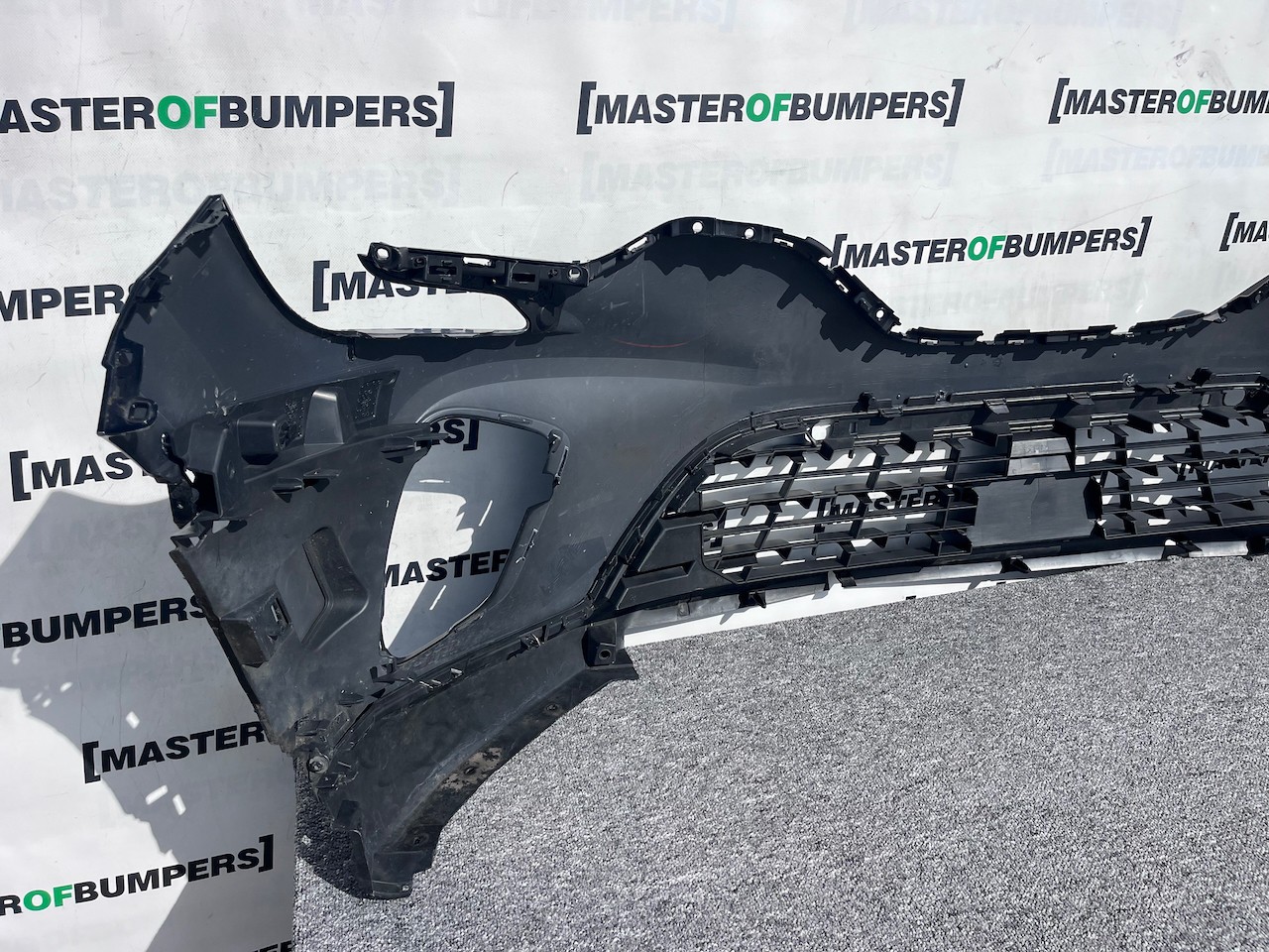 Renault Captur Dynamique Mk2 2020 - 2023 Front Bumper Genuine [r661]
