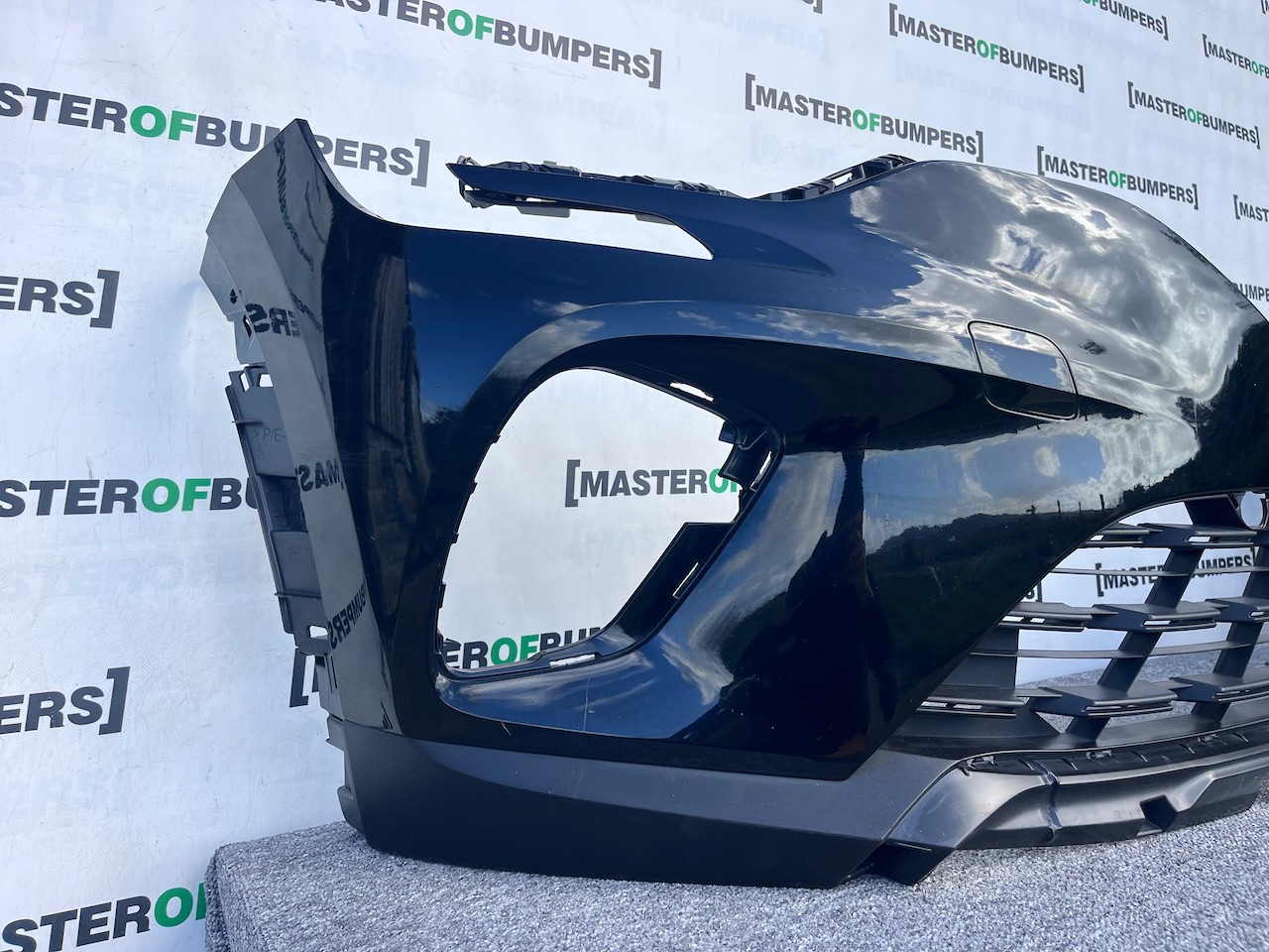 Renault Captur Dynamique Mk2 2020 - 2023 Front Bumper Genuine [r661]