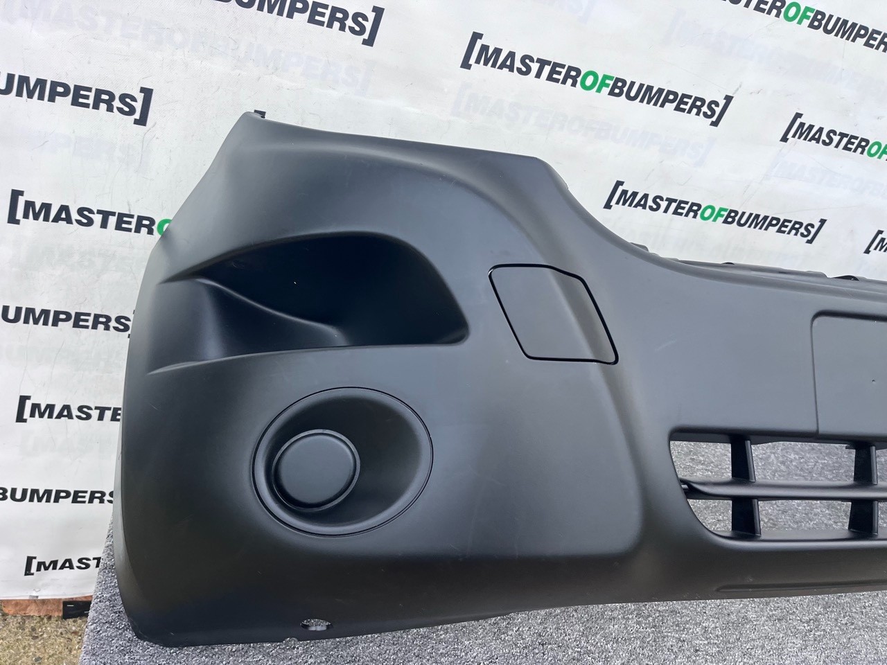 Renault Master Mk3 Pre-facelift 2010-2019 Front Bumper  Genuine [r675]