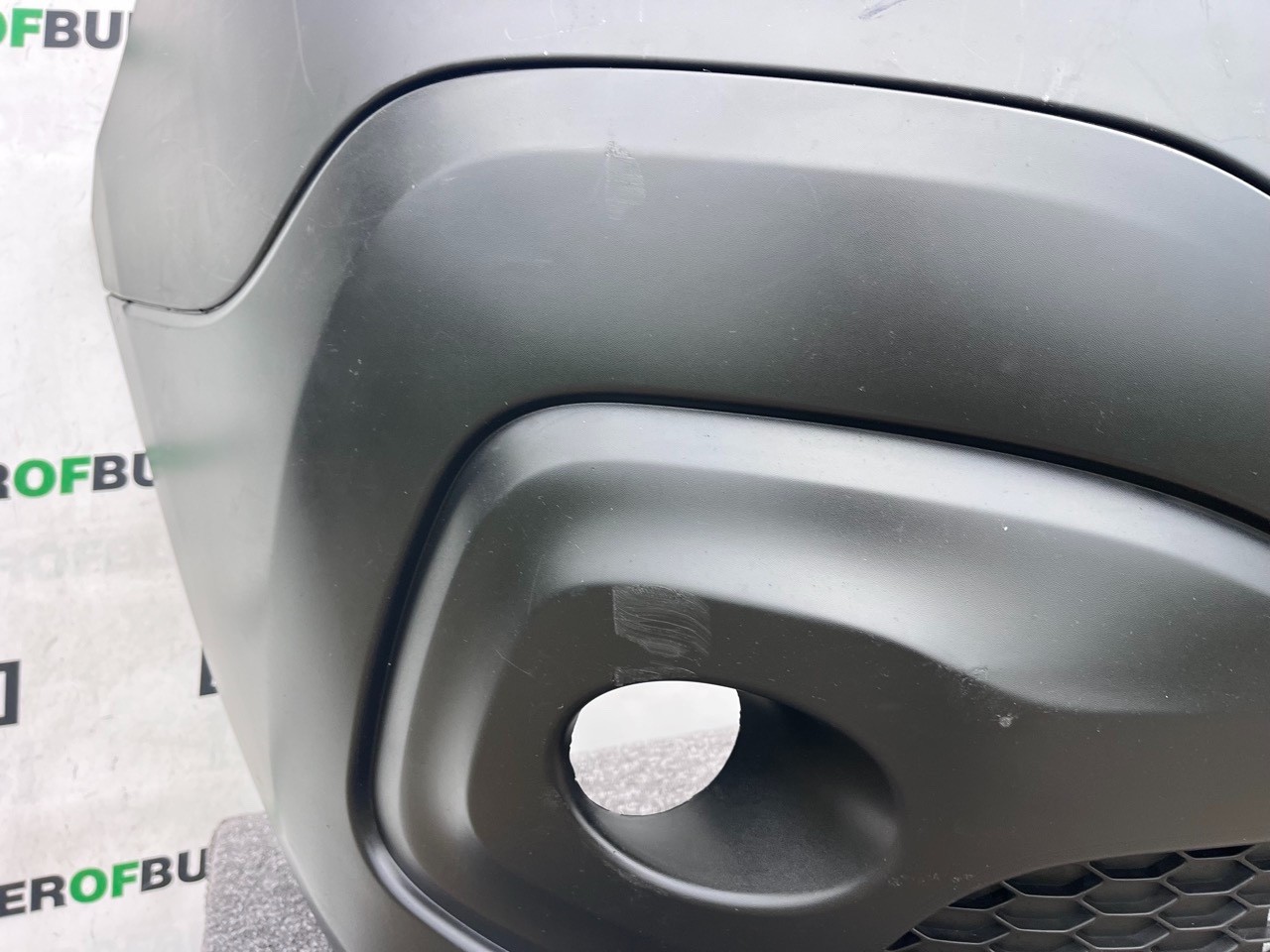 Renault Trafic Se Van Sl27 2015-2020 Front Bumper Genuine [r681]