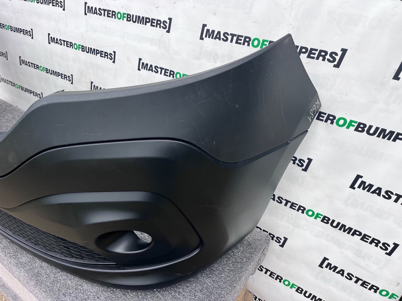 Renault Trafic Se Van Sl27 2015-2020 Front Bumper Genuine [r681]