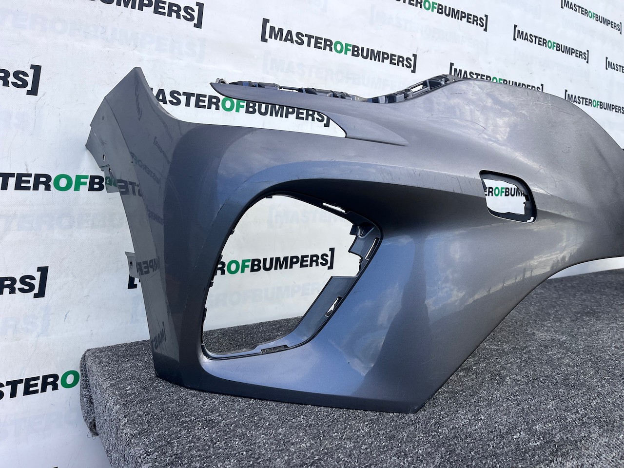 Renault Captur Dynamique Mk2 2020 - 2023 Front Bumper Genuine [r692]