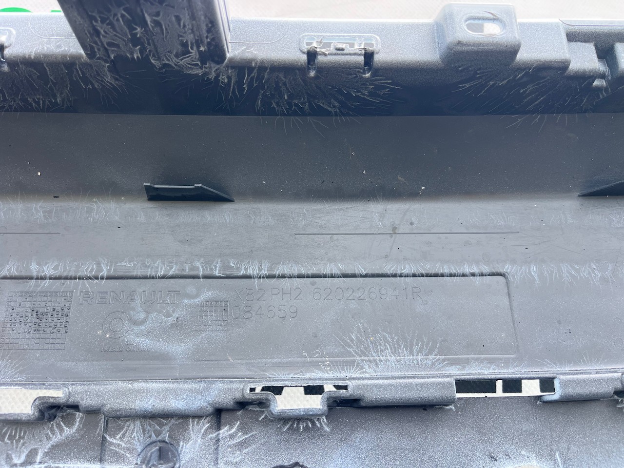 Renault Trafic Panel Van Mk3 2nd Facelift 2021-2024 Front Bumper Genuine [r719]