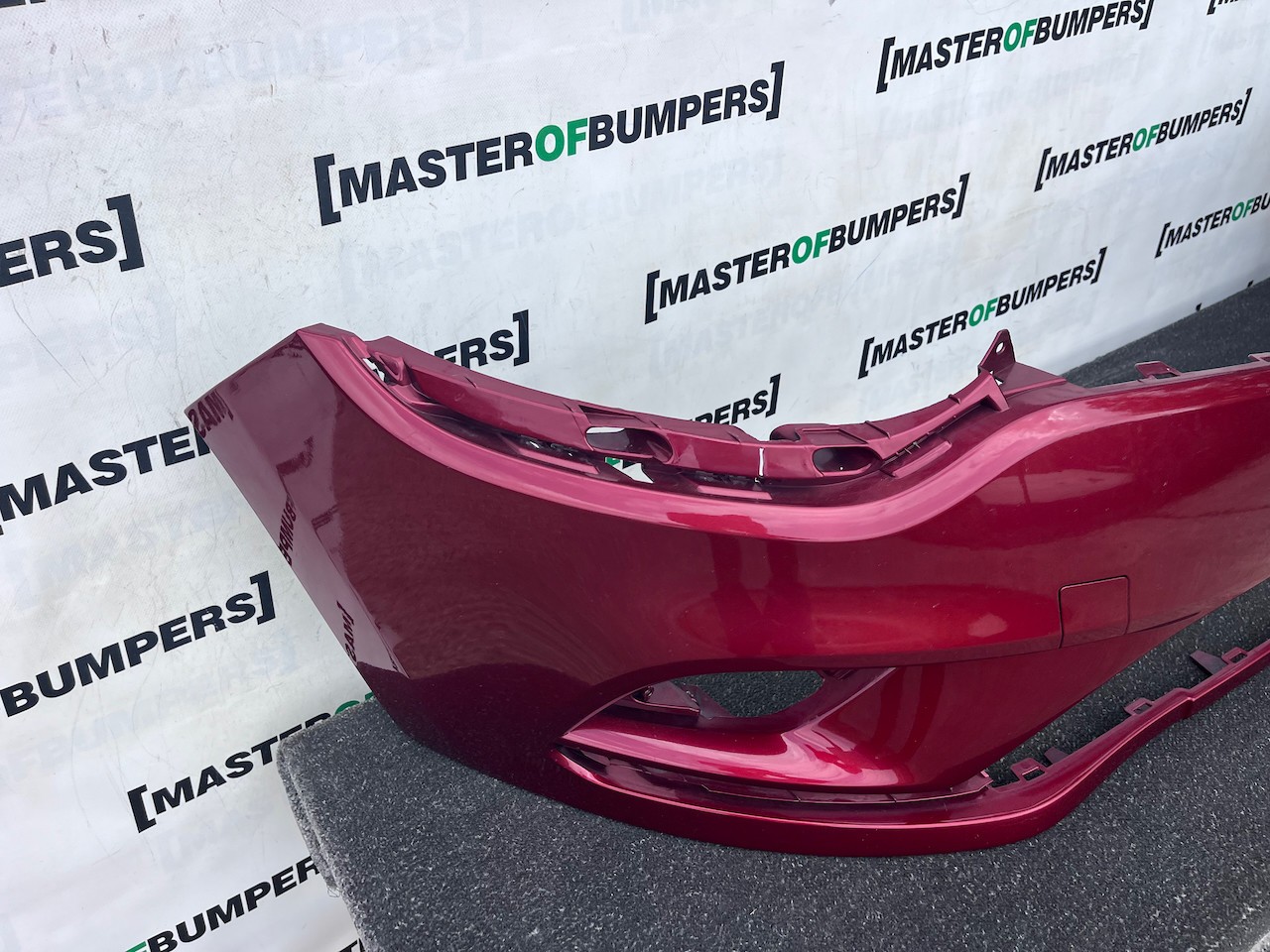 Renault Clio Mk4 Lift Tce 120 Dynamique 2016-2019 Front Bumper Genuine [r723]