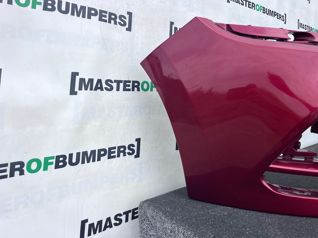 Renault Clio Mk4 Lift Tce 120 Dynamique 2016-2019 Front Bumper Genuine [r723]