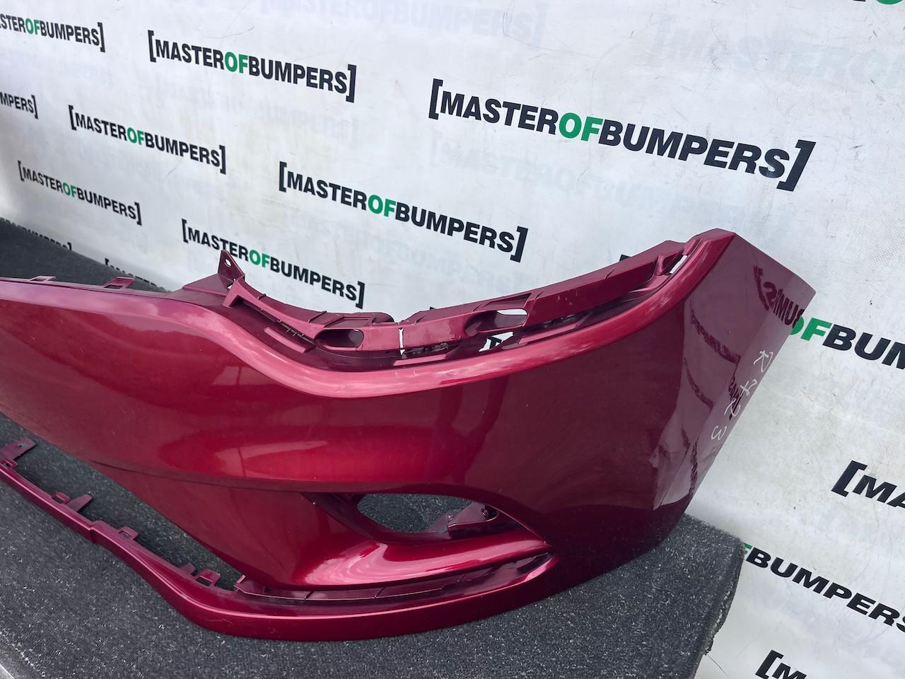Renault Clio Mk4 Lift Tce 120 Dynamique 2016-2019 Front Bumper Genuine [r723]