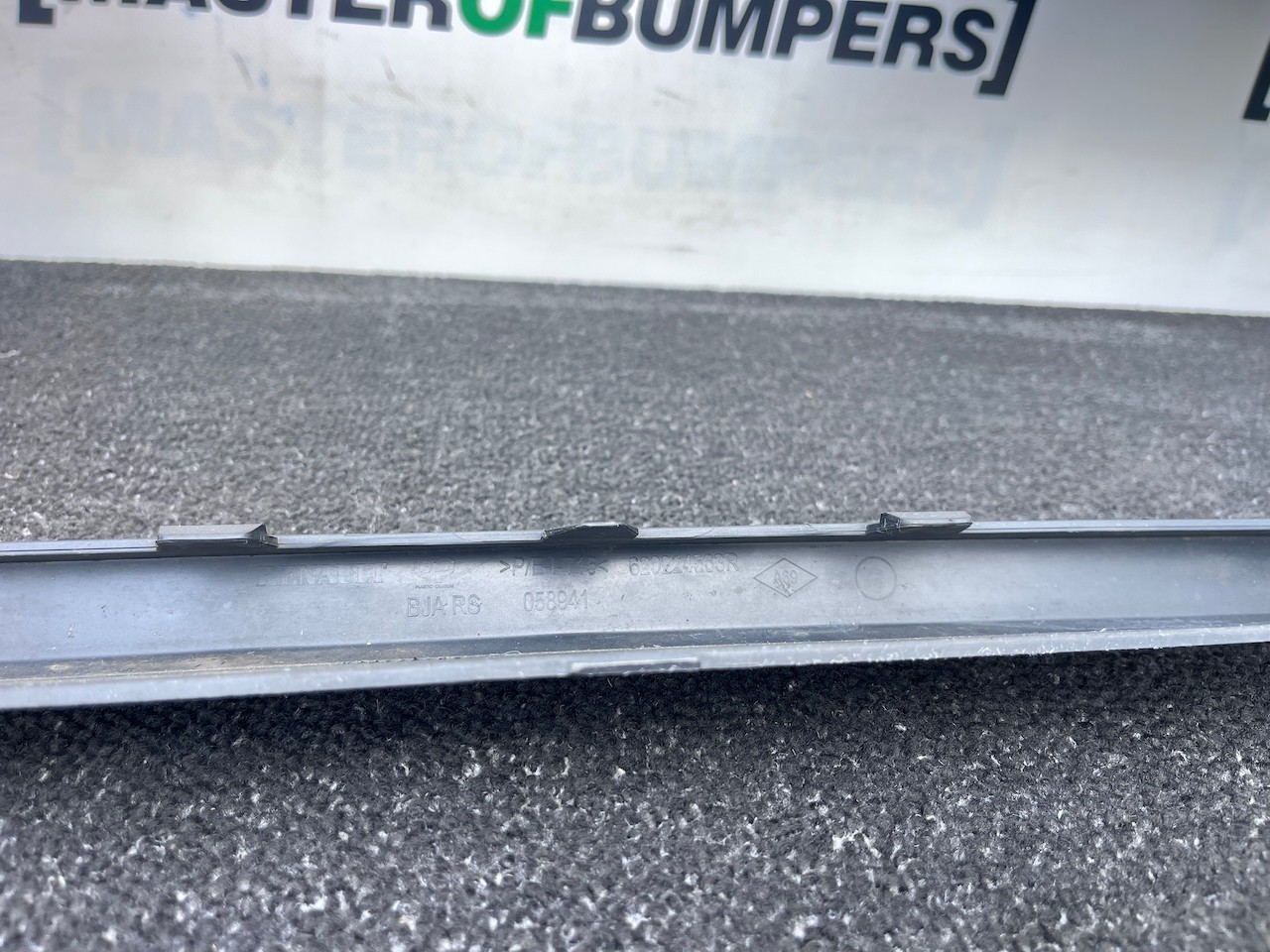 Renault Clio Rs Line Mk5 Hatchback 2019-2023 Front Bumper Genuine [r724]