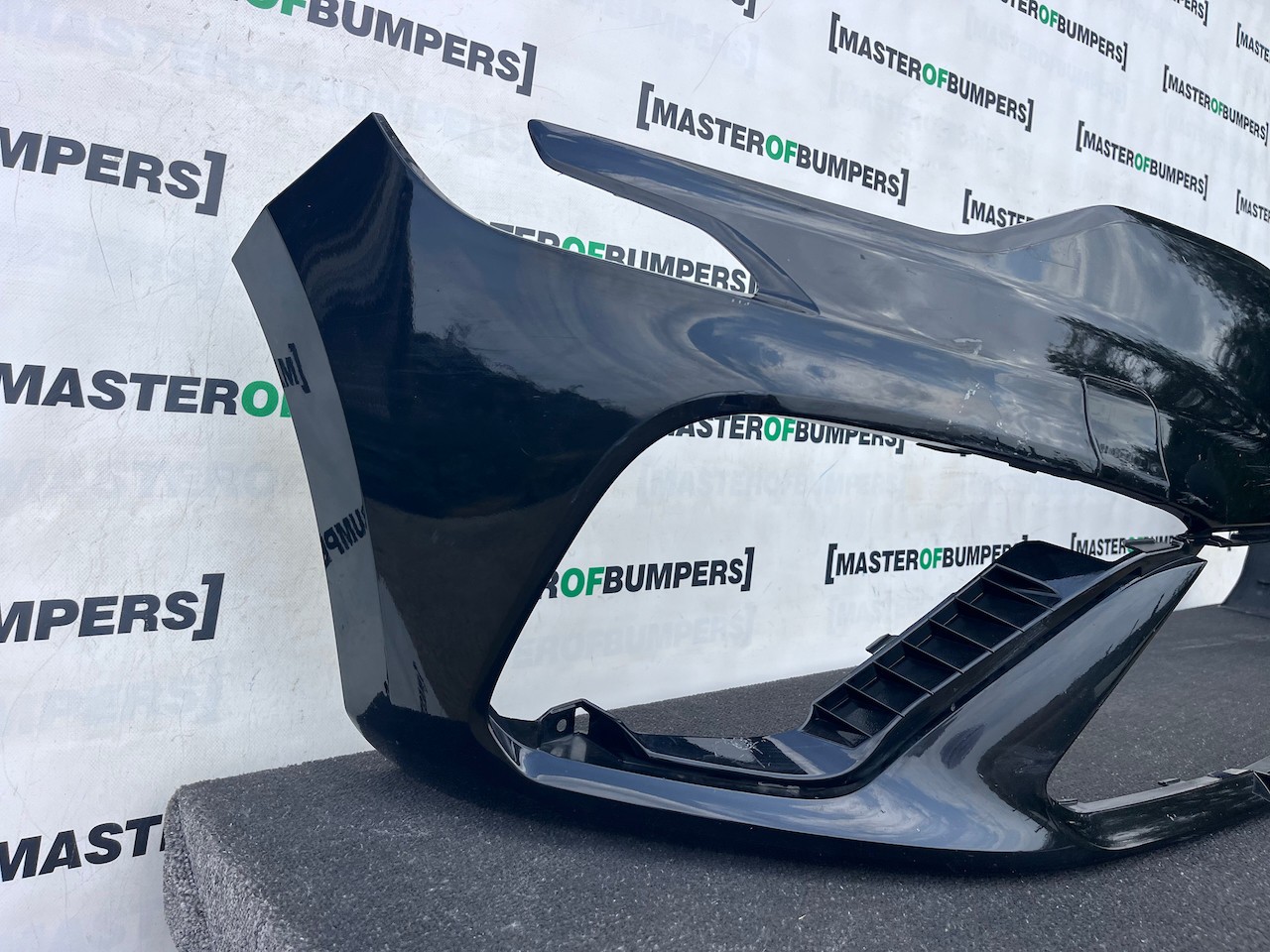 Renault Clio Rs Line Mk5 Hatchback 2019-2023 Front Bumper Genuine [r724]