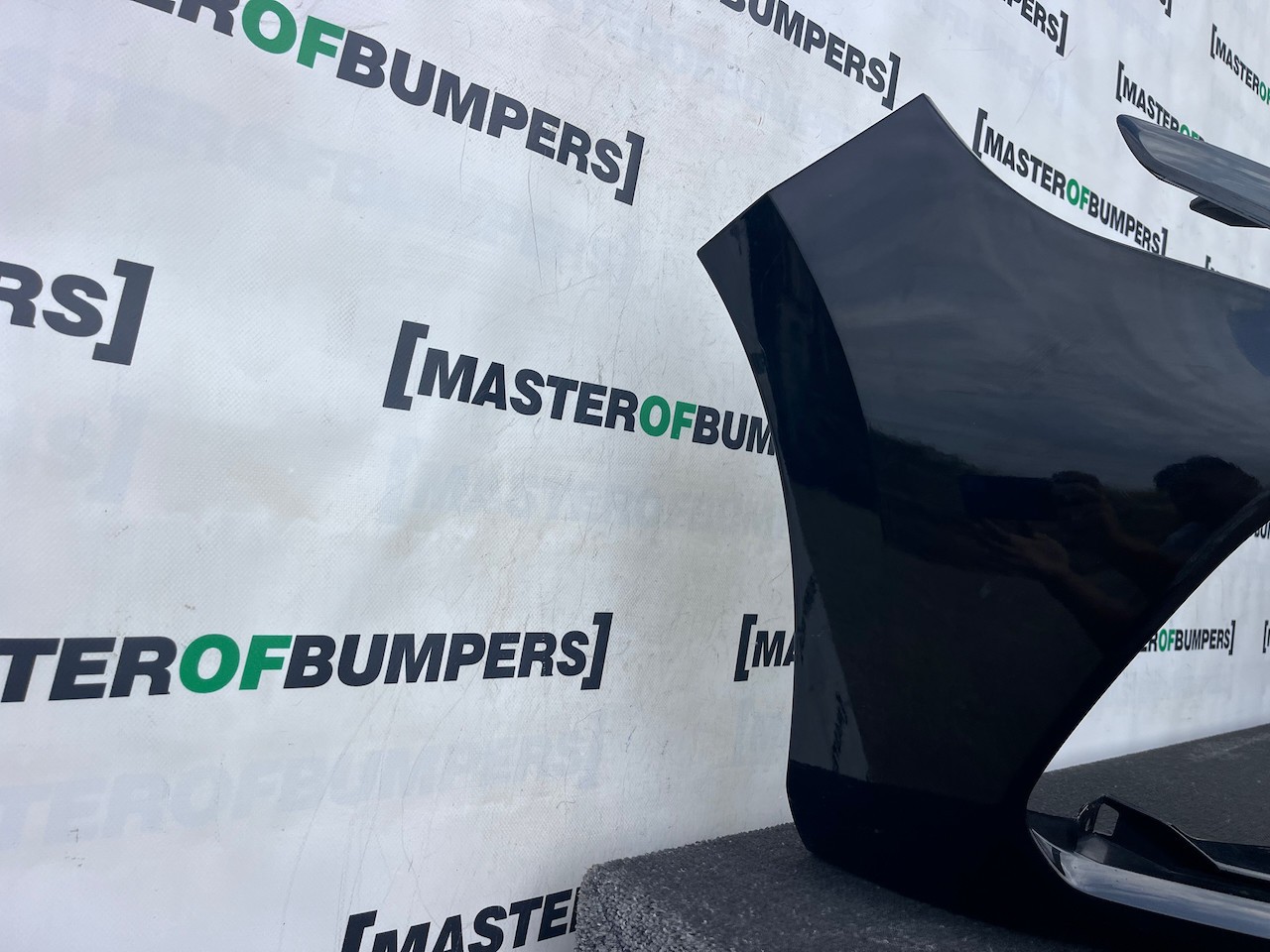 Renault Clio Rs Line Mk5 Hatchback 2019-2023 Front Bumper Genuine [r724]