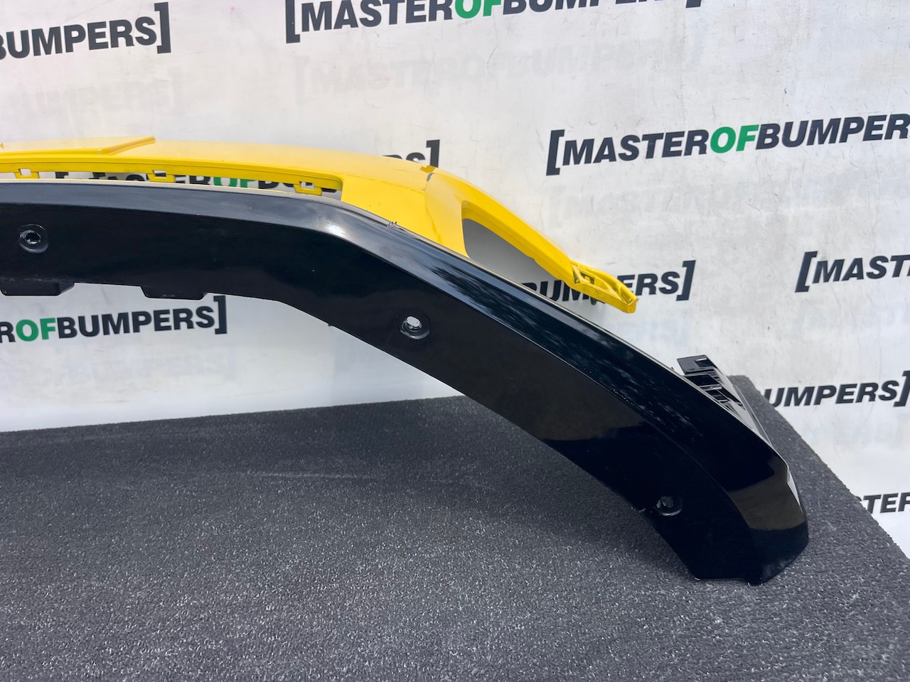 Renault 5 Iconic Hatchback 2024-2026 Front Bumper Genuine [r726]
