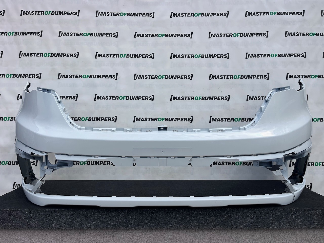Renault Trafic Sport Plus Passenger 2022-2027 Front Bumper No Pdc Genuine [r727]