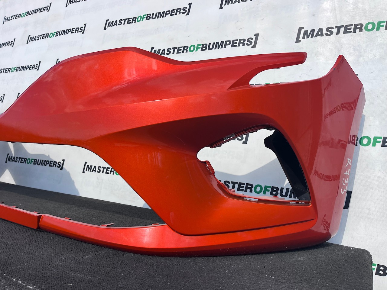 Renault Clio E-tech Hybrid Tce Mk5 Hatchba 2020-2023 Front Bumper Genuine [r733]