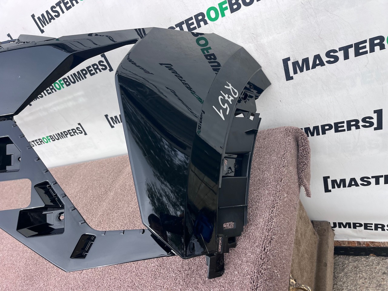 Renault Symbioz E-tech Hybrid 2023-2026 Front Bumper 4 Pdc Genuine [r751]