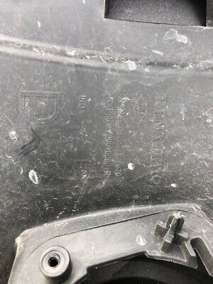 Renault Megane Mk3 5 Door 2008-2012 Front Bumper In Grey Genuine [r250]