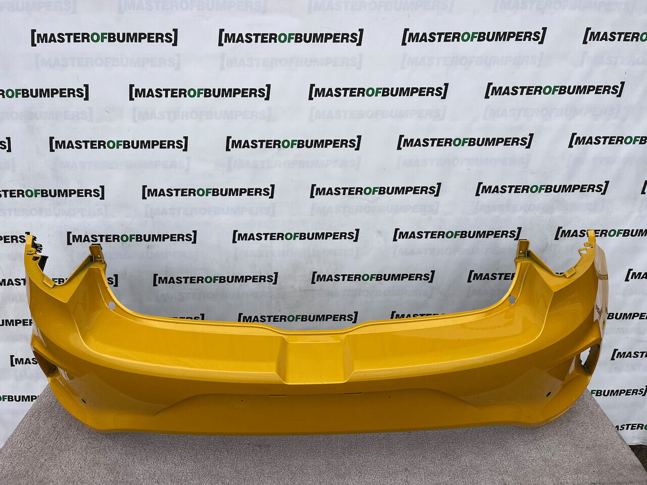 Renault Megane Rs Trophy Hatchback 2018-2023 Rear Bumper 6pdc Genuine [r637]