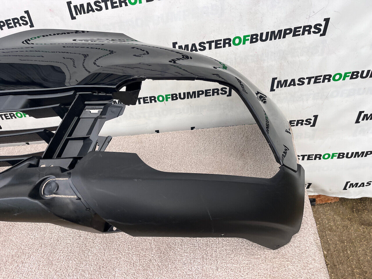 Renault Captur Signature Iconic Lift 2017-2019 Front Bumper Pdc Genuine [r632]