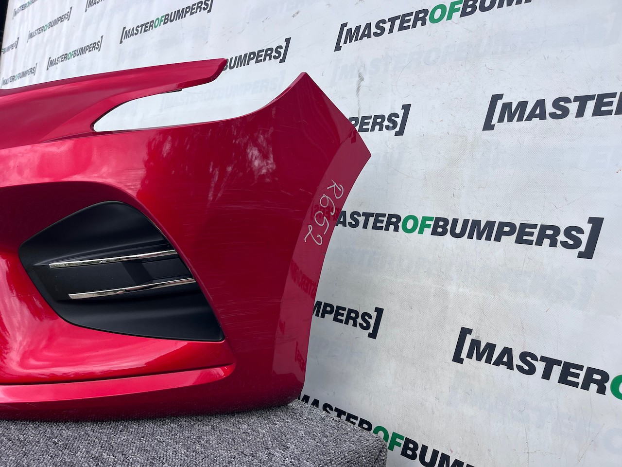 Renault Clio E-tech Hybrid Tce Mk5 Hatchba 2019-2022 Front Bumper Genuine [r652]