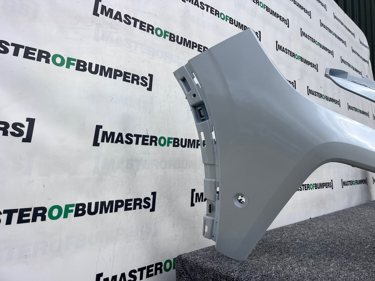 Renault Austral Rs Line E-tech Phev 2023-2025 Front Bumper 6 Pdc Genuine [r663]