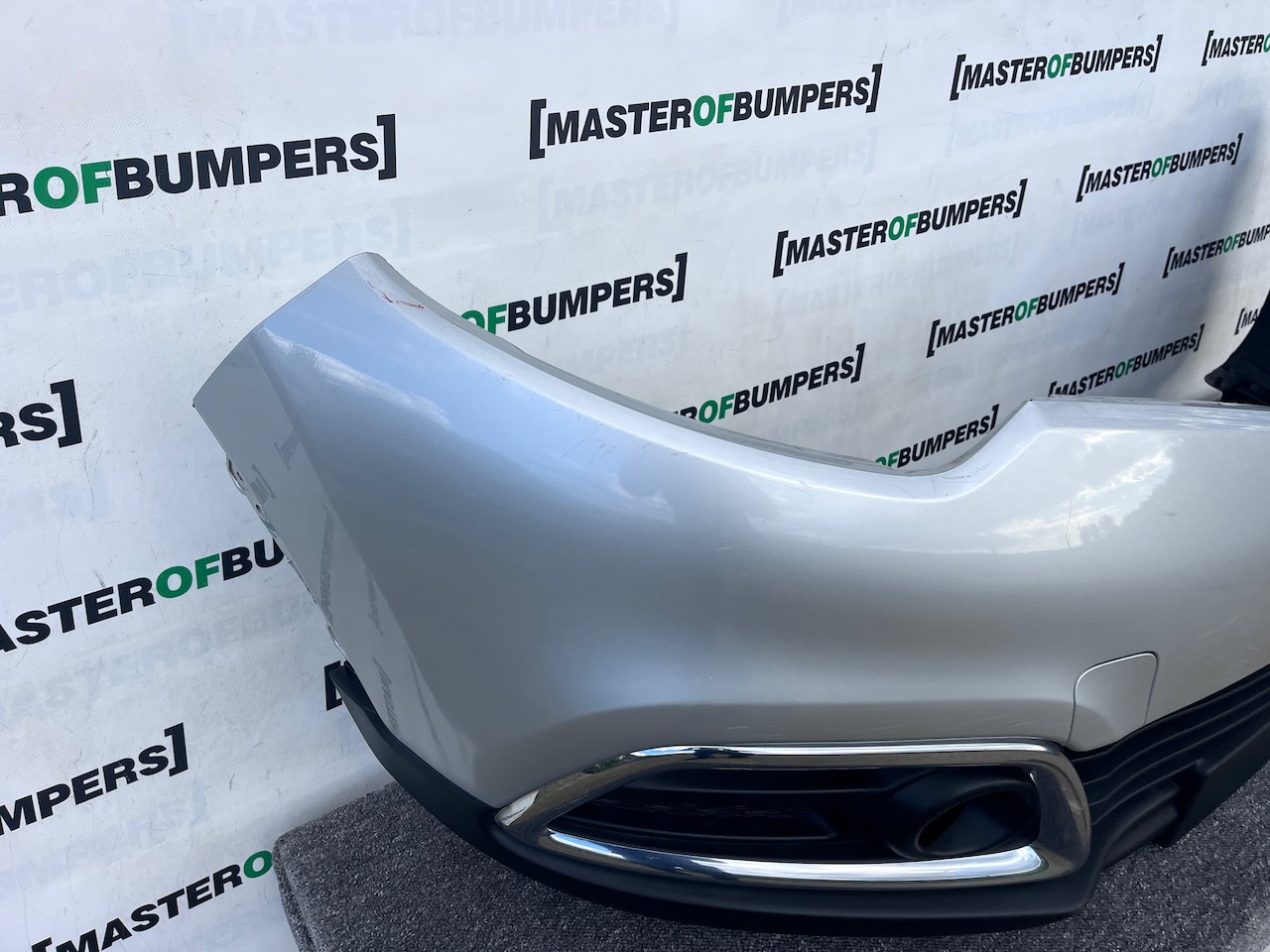 Renault Captur Iconic Tce Mk1 2013-2016 Front Bumper Genuine [r690]