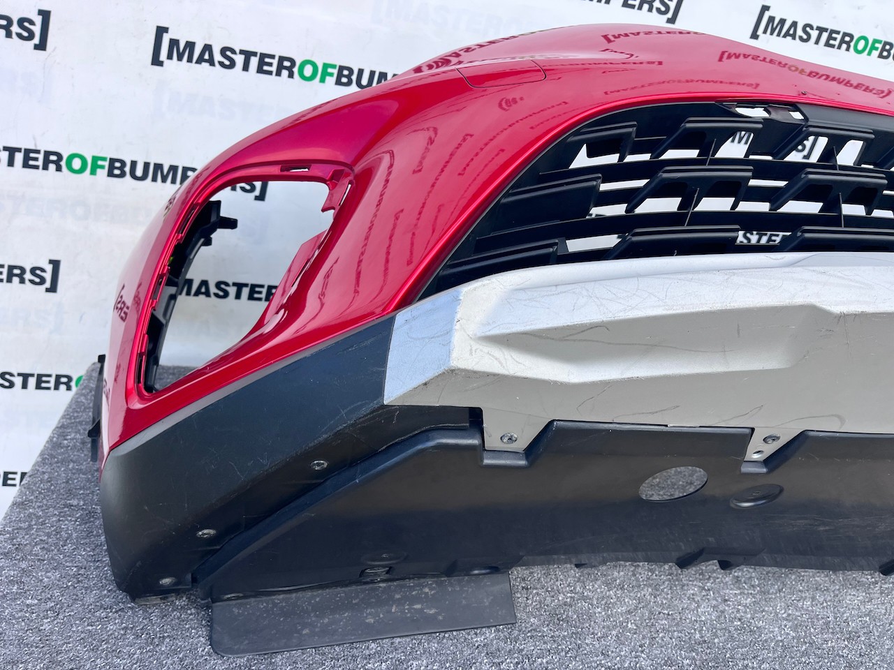 Renault Captur Dynamique Mk2 2020 - 2023 Front Bumper Genuine [r693]