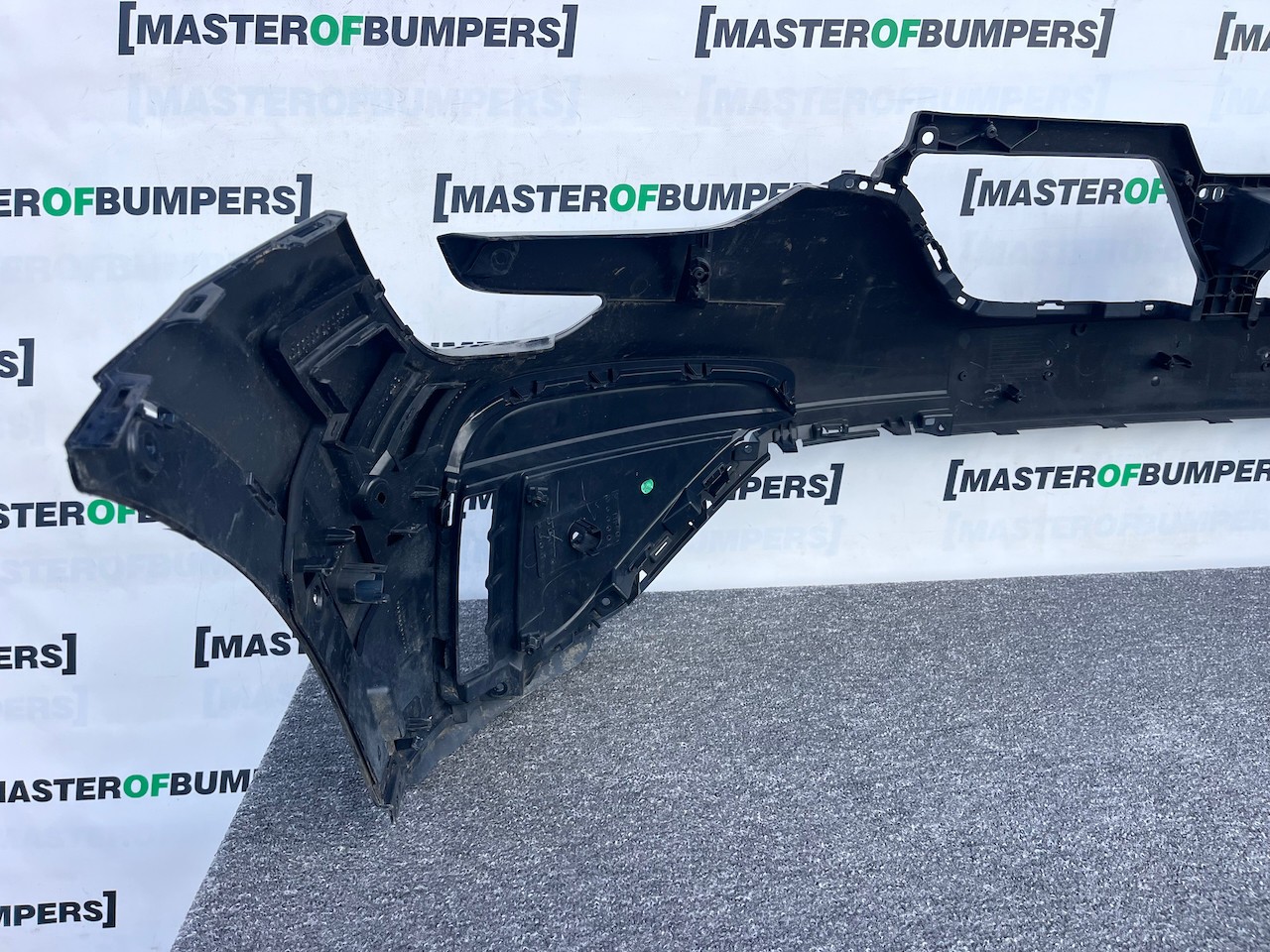 Renault Arkana Rs Line Hatchback 2020-2024 Front Bumper 6 Pdc Genuine [r696]