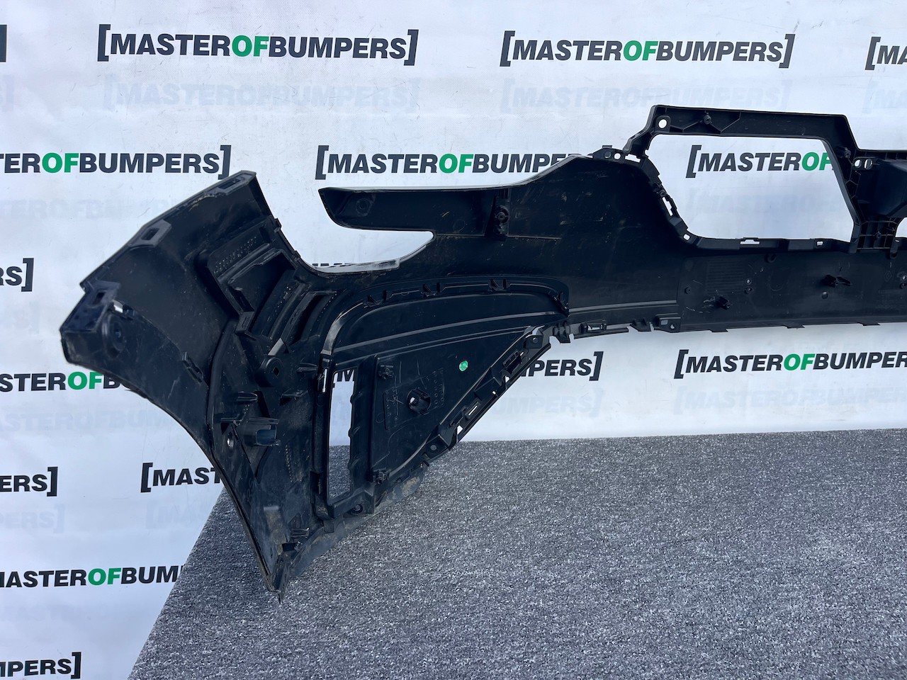 Renault Arkana Rs Line Hatchback 2020-2024 Front Bumper 6 Pdc Genuine [r696]
