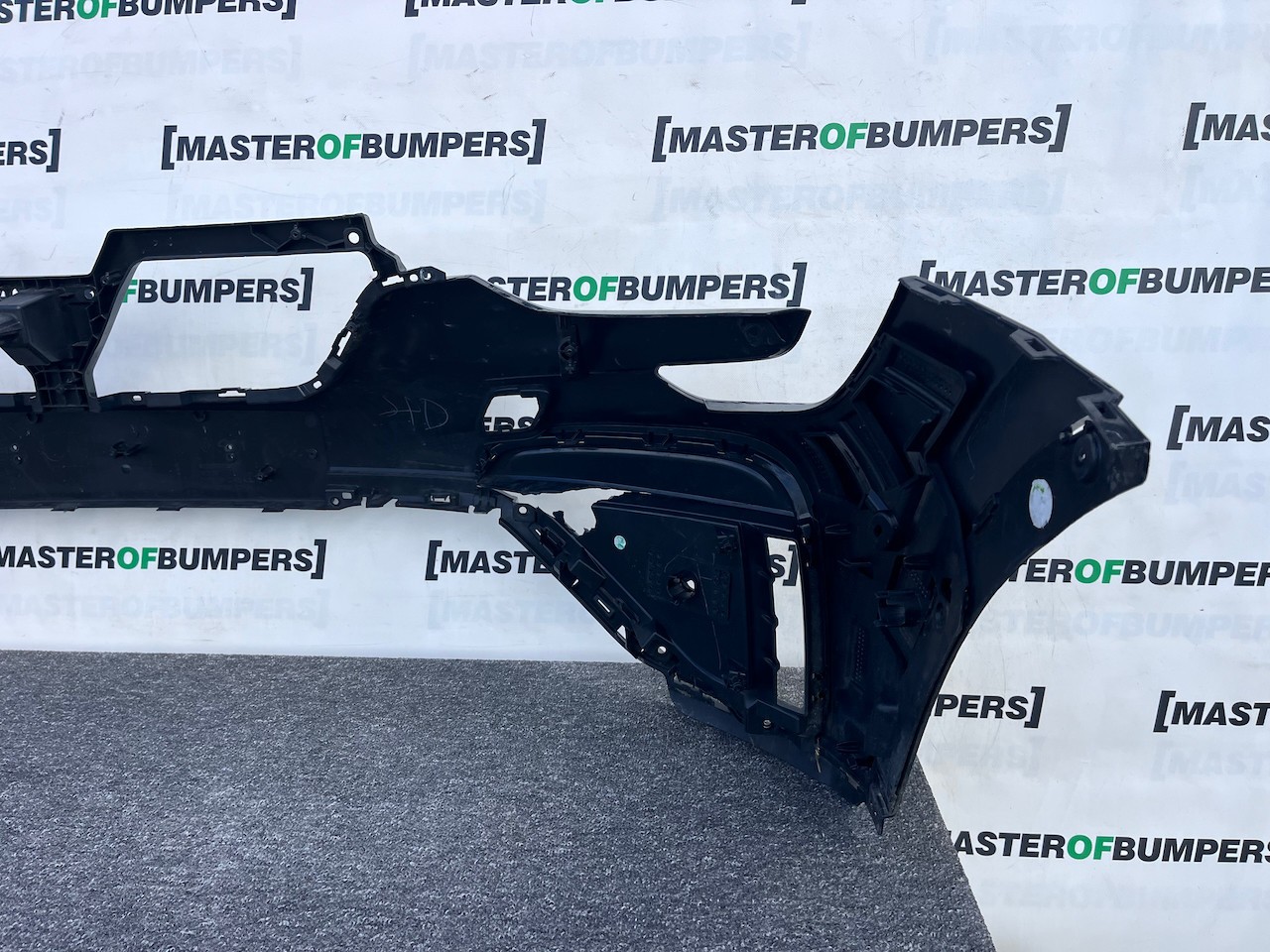 Renault Arkana Rs Line Hatchback 2020-2024 Front Bumper 6 Pdc Genuine [r696]