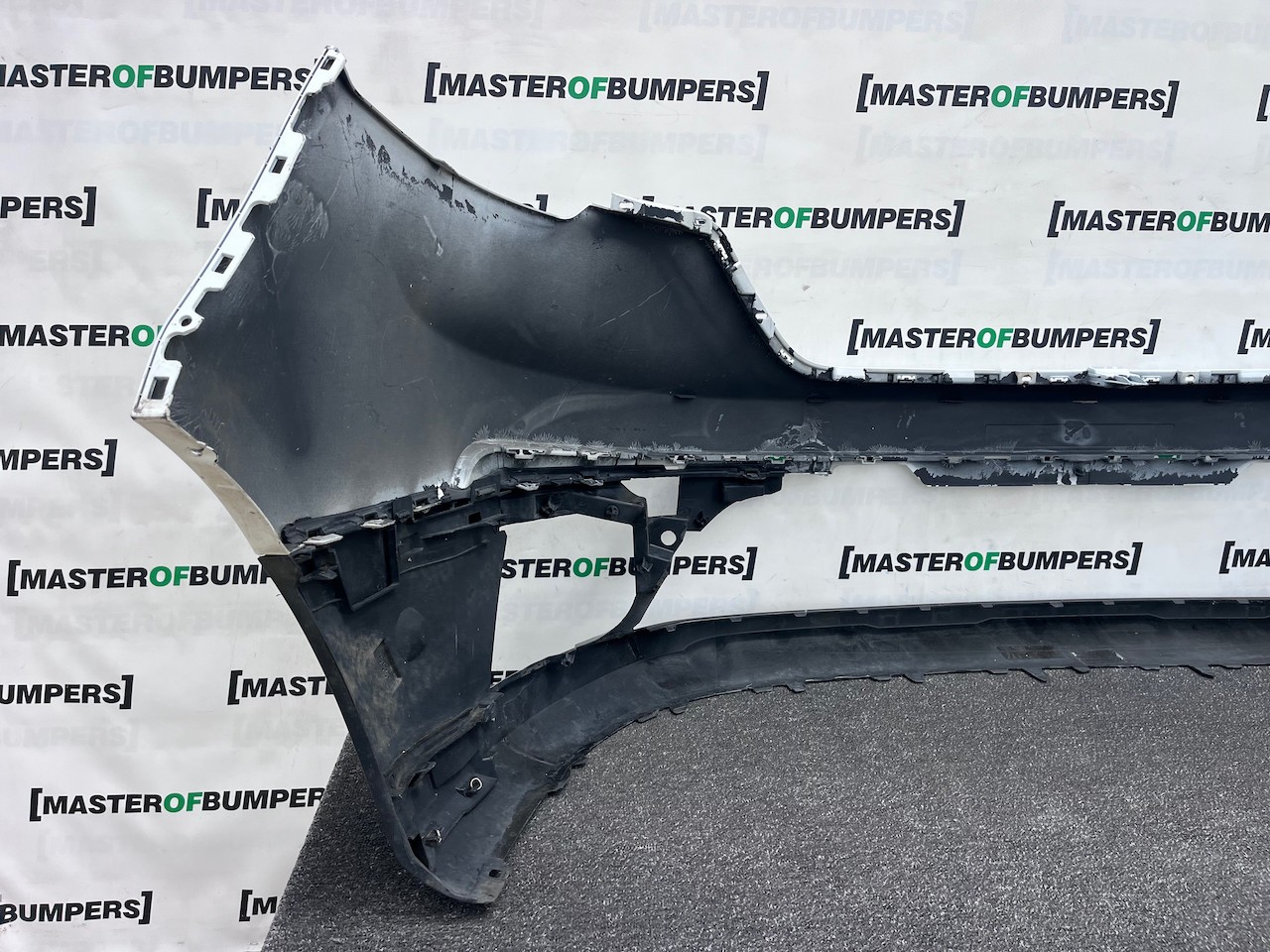 Renault Trafic Panel Van Mk3 2nd Facelift 2021-2024 Front Bumper Genuine [r718]