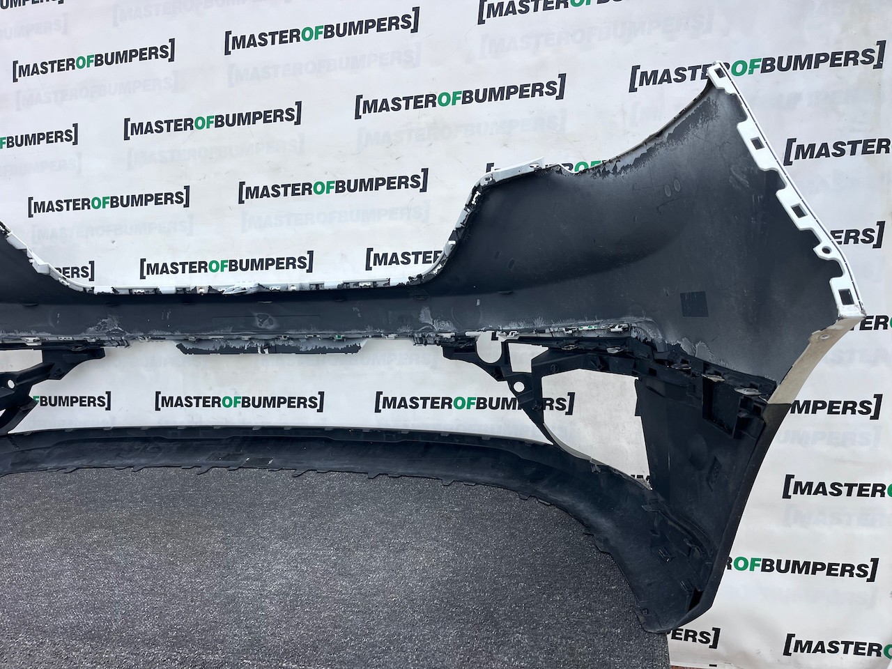 Renault Trafic Panel Van Mk3 2nd Facelift 2021-2024 Front Bumper Genuine [r718]
