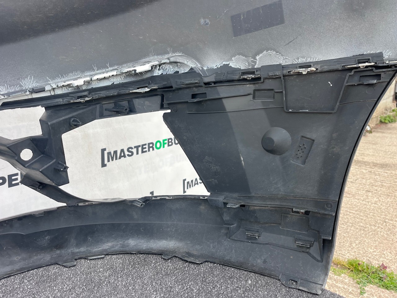 Renault Trafic Panel Van Mk3 2nd Facelift 2021-2024 Front Bumper Genuine [r718]